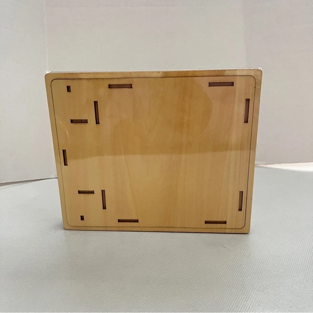 Wooden 3D Puzzle Sandrock Workshop 38 Pieces Size 5.5